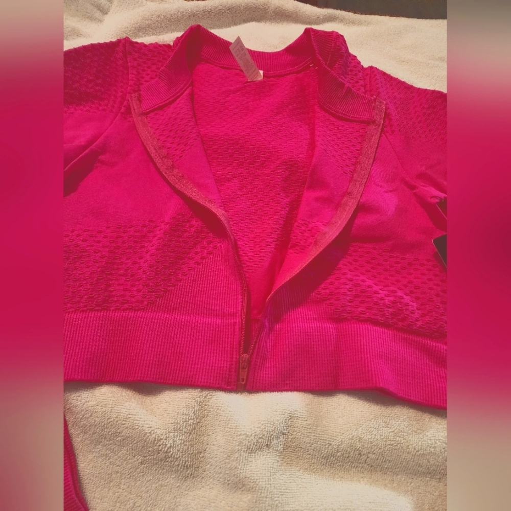 Workout Jacket - Picture 4 of 7